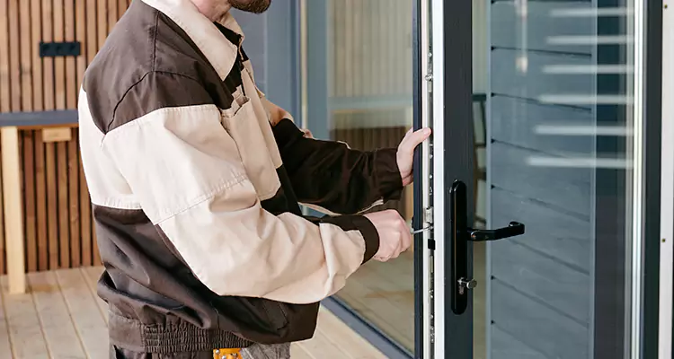 Top Rated Patio Door Lock RepairPatio Door Locking Mechanism Broken Repair in Casselberry, FL